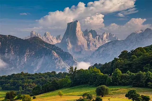 Majestic view of Naranjo de Bulnes, a famous peak in the Picos de Europa, Asturias.