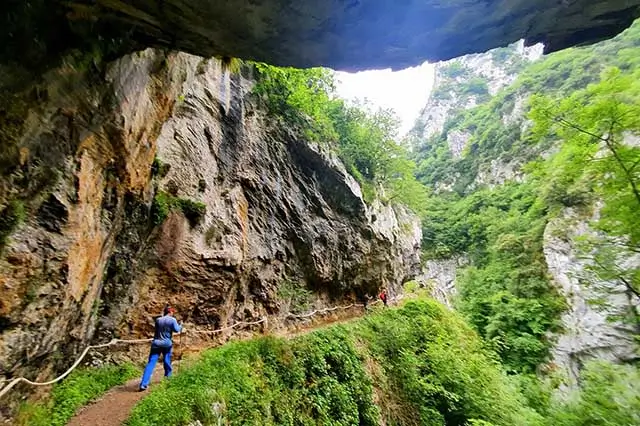 Picturesque Las Xanas Gorge Trail, a hidden gem in the mountains of Asturias.