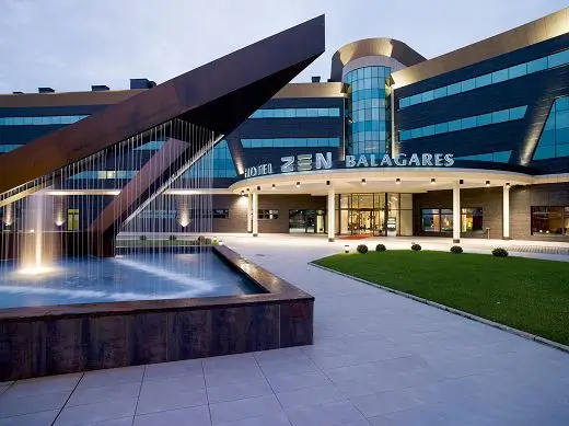 Exterior view of the luxurious 4-star hotel in Northern Spain where summer camp coaches and participants stay.